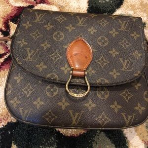 Authentic Louis Vuitton Saint Cloud